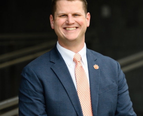 Dr. Andrew Pyle headshot